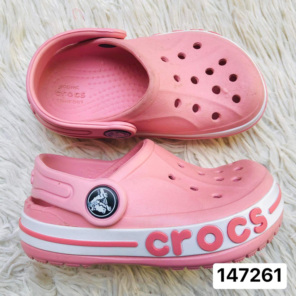 147261 Crocs