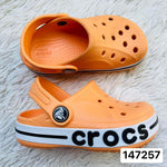 147257 Crocs
