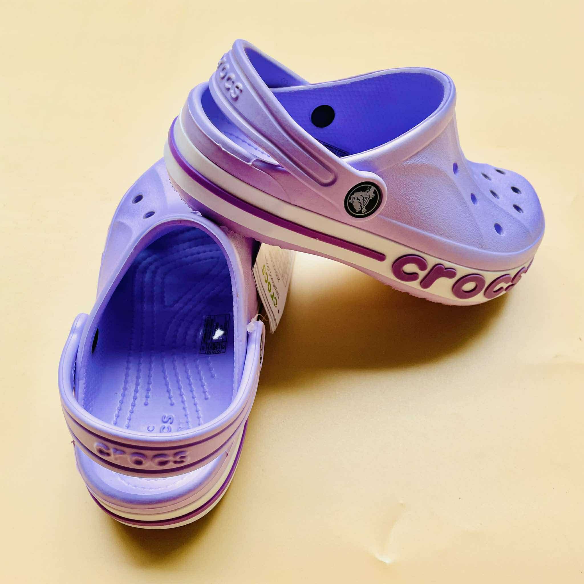 164144 Crocs